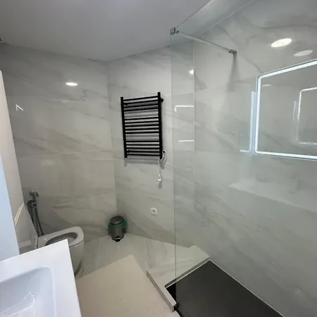 Marina Apartment *